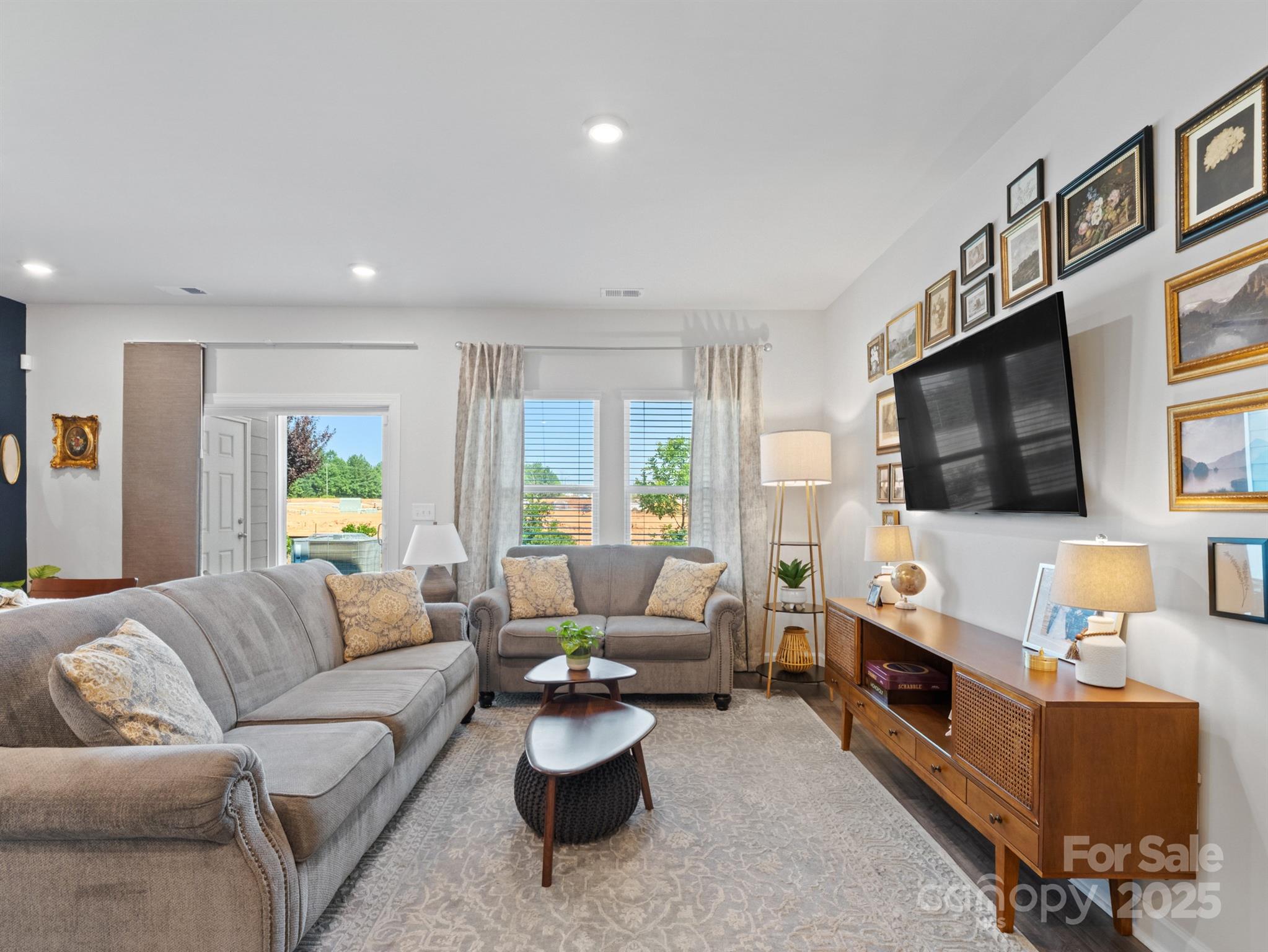 Georgetown Crossing - Residential