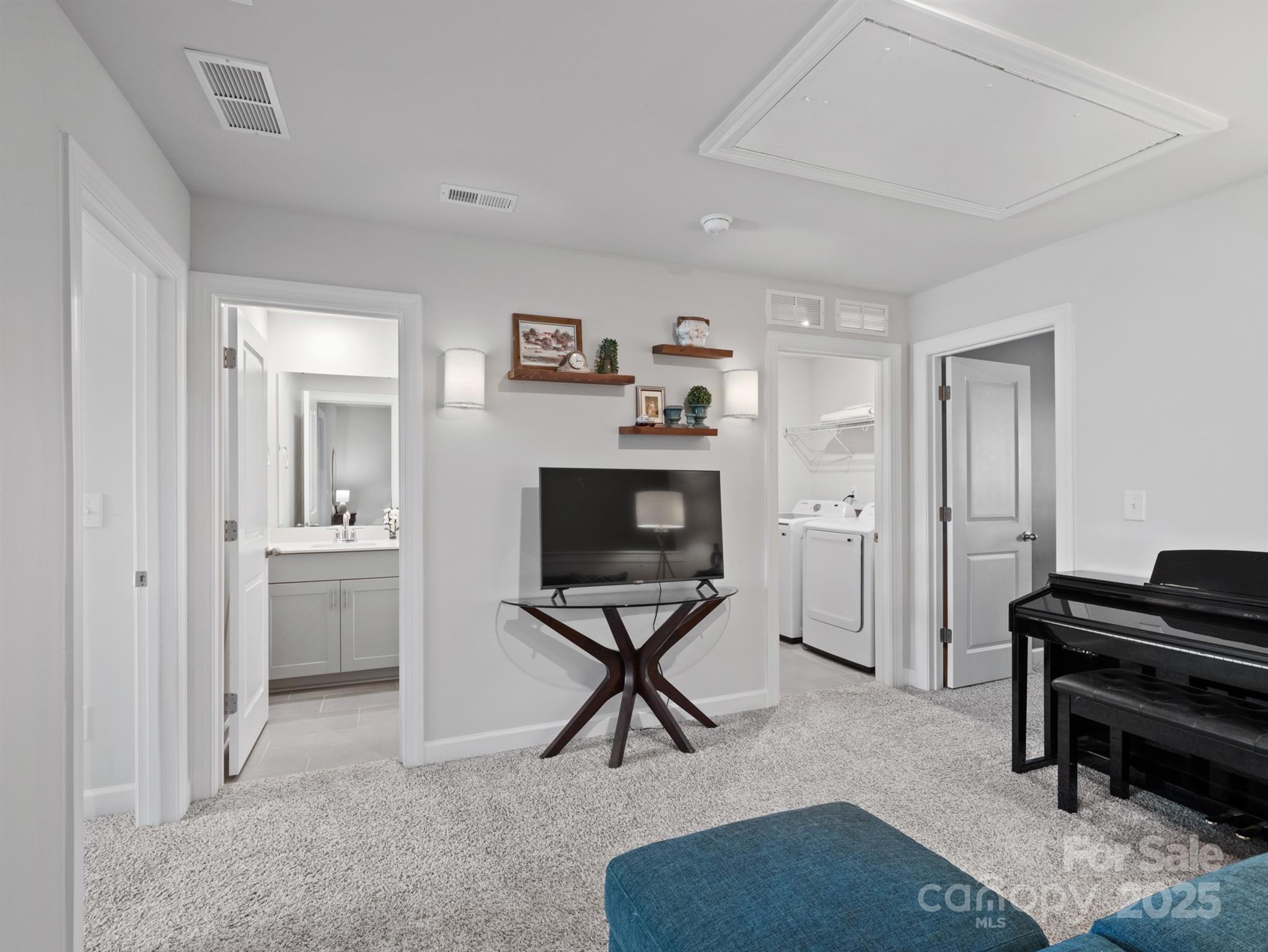 Georgetown Crossing - Residential