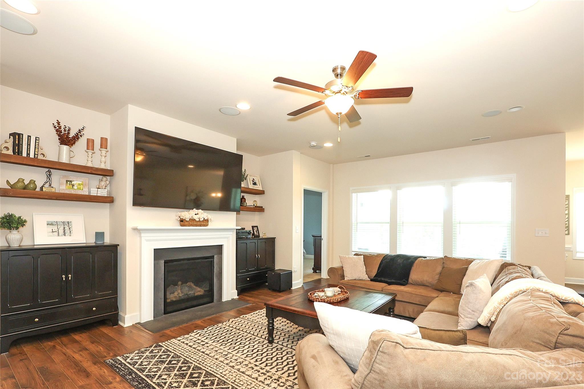 Kellswater Bridge - Residential