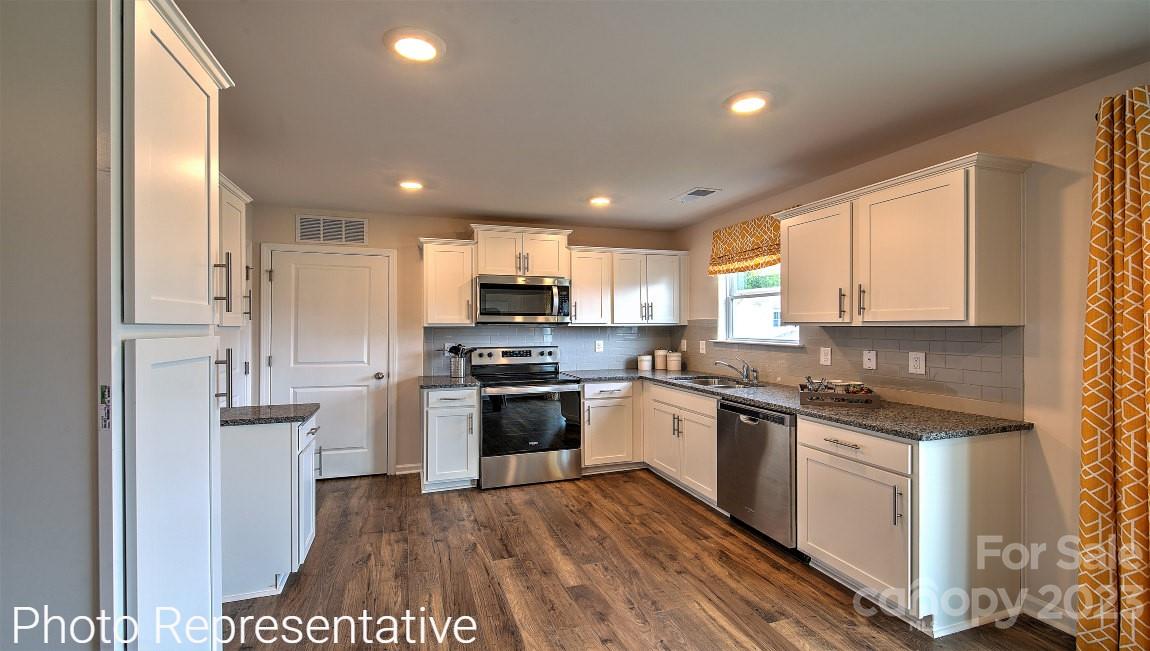 Virginia Commons - Residential