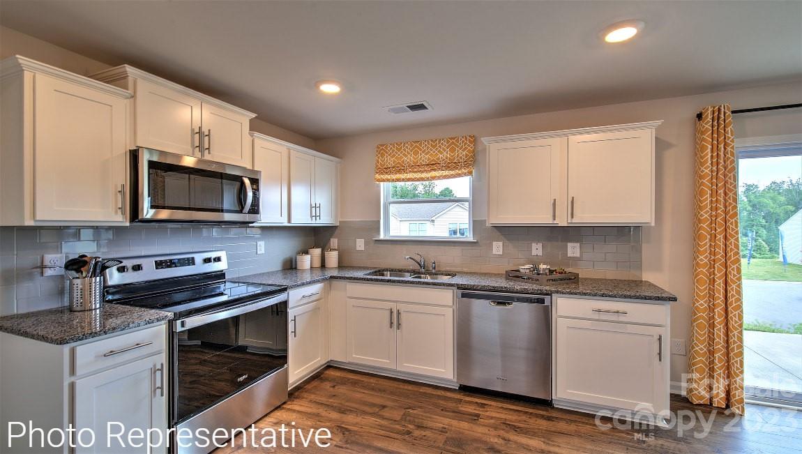 Virginia Commons - Residential