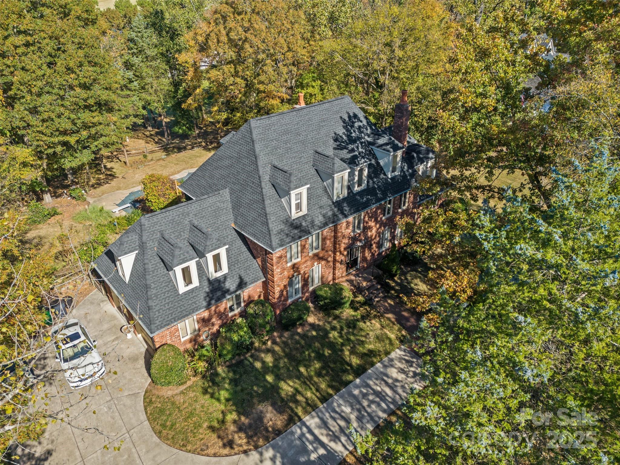 5500 Five Knolls Drive