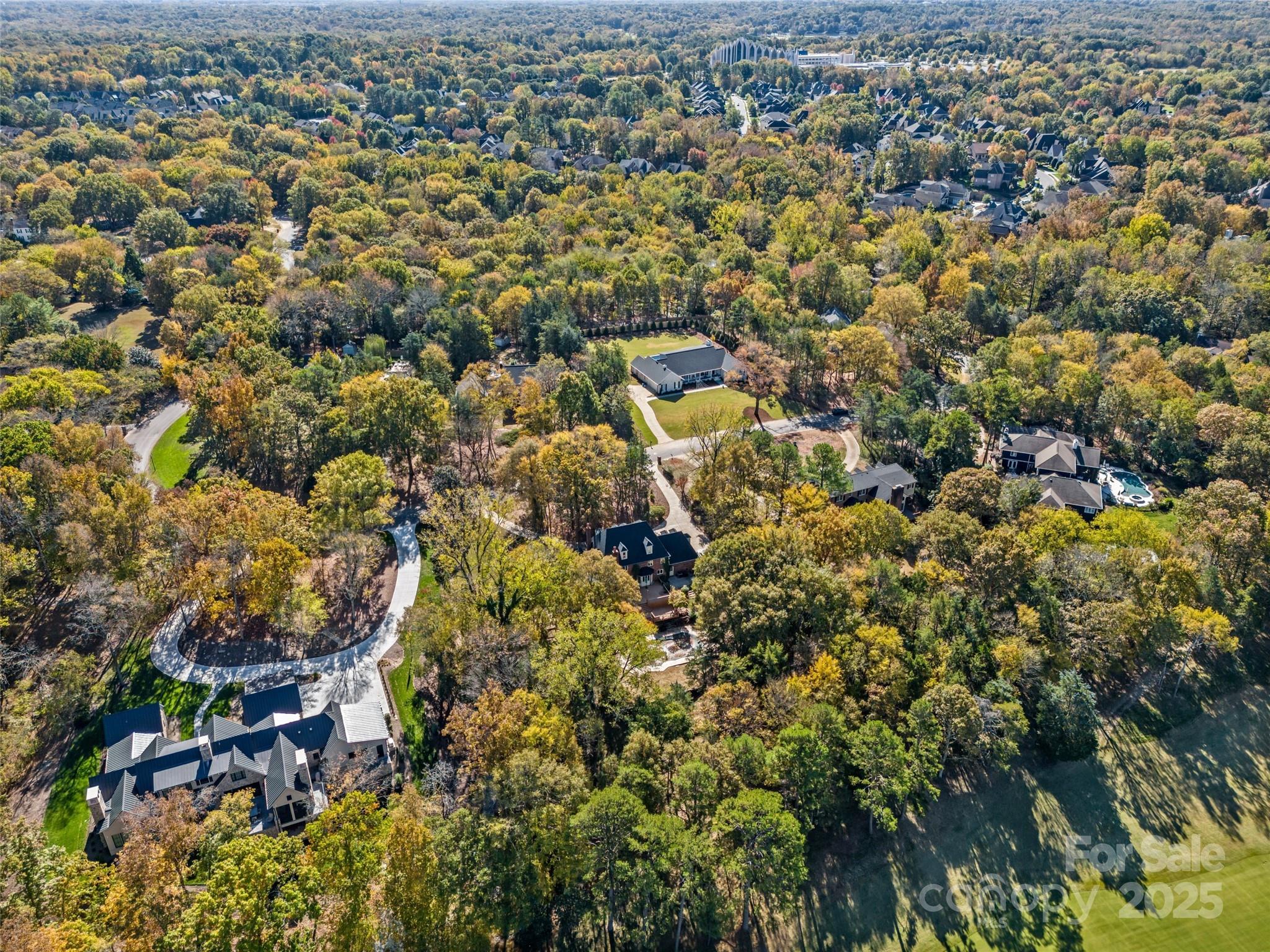 Five Knolls Estates - Residential