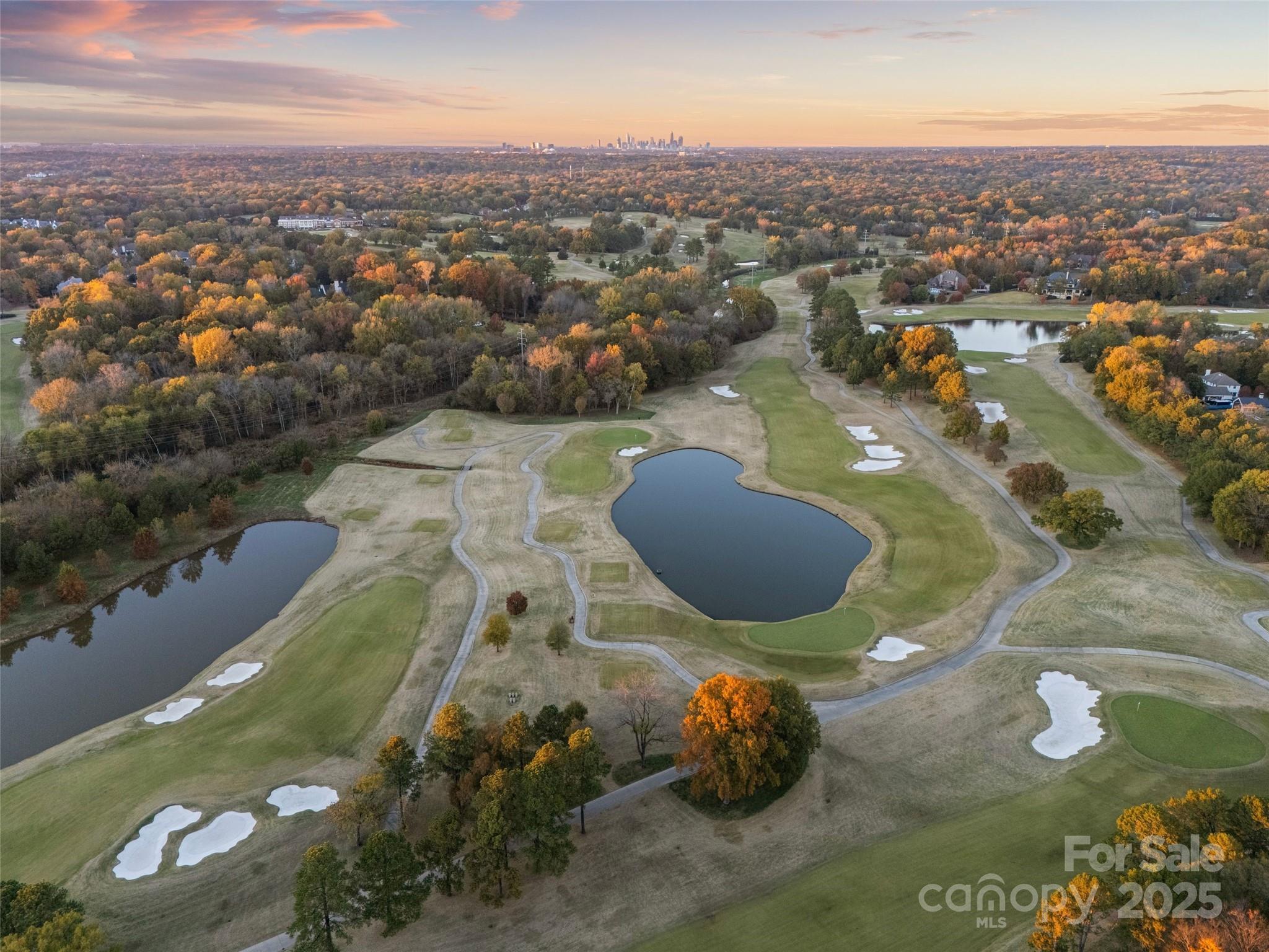 Five Knolls Estates - Residential