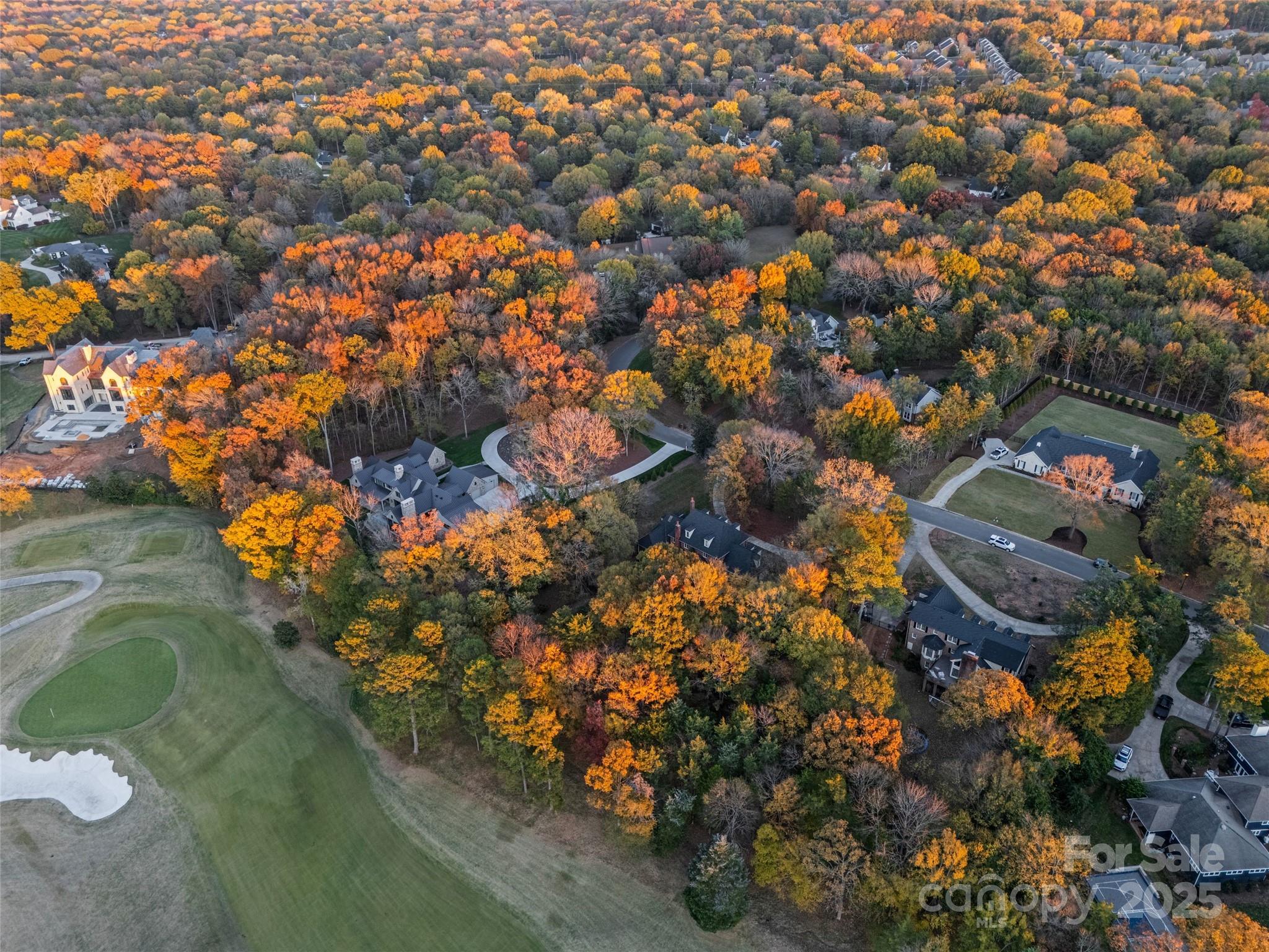 Five Knolls Estates - Residential