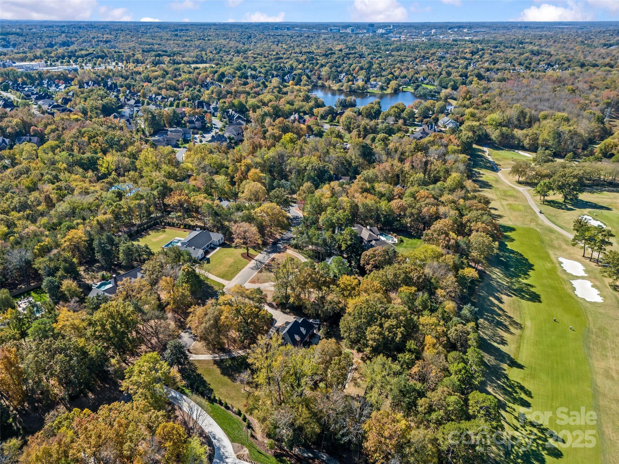 Five Knolls Estates - Residential