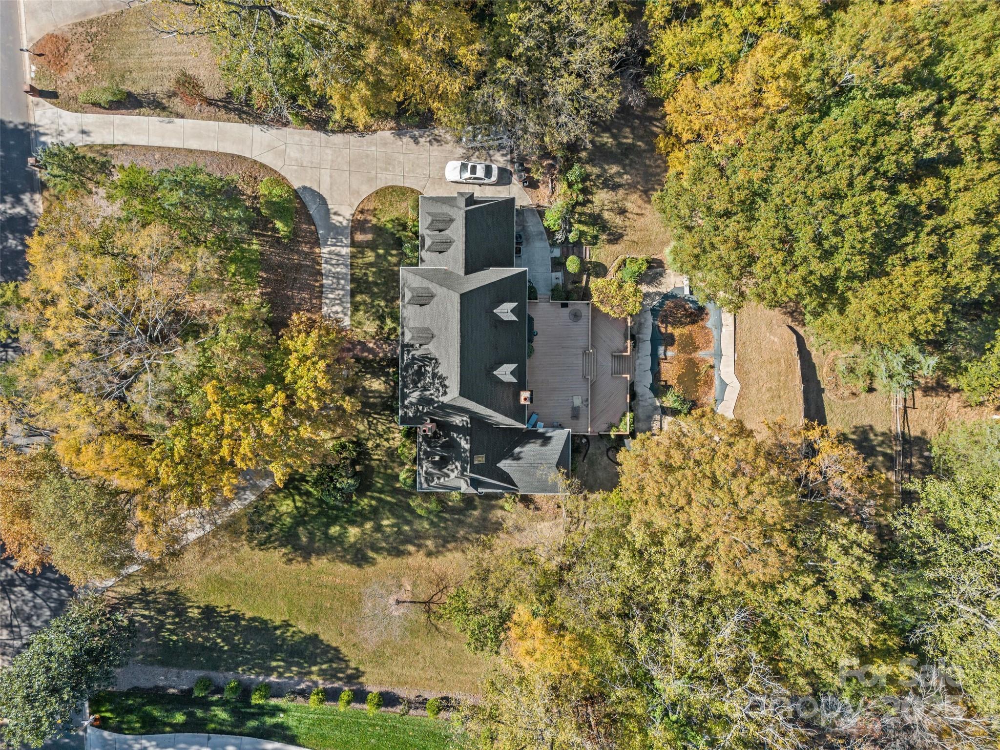 Five Knolls Estates - Residential