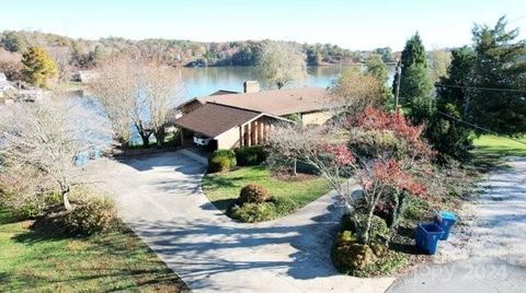 A home in Hickory