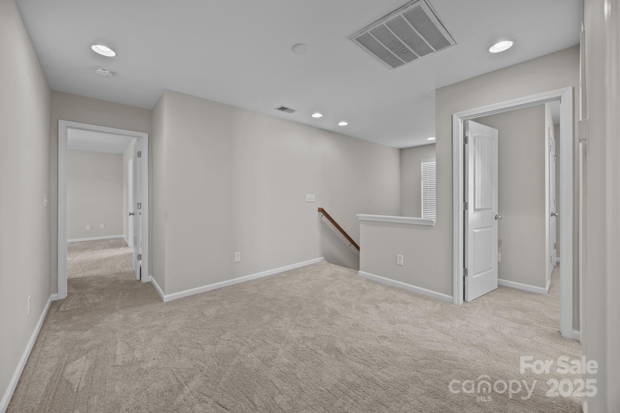 Oakview Commons - Residential