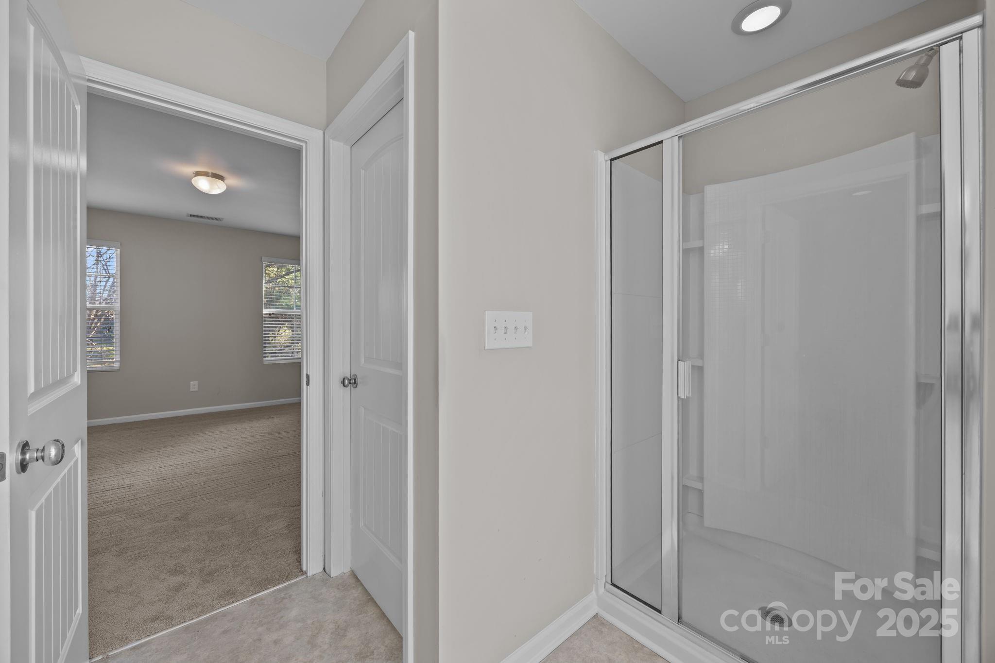 Oakview Commons - Residential