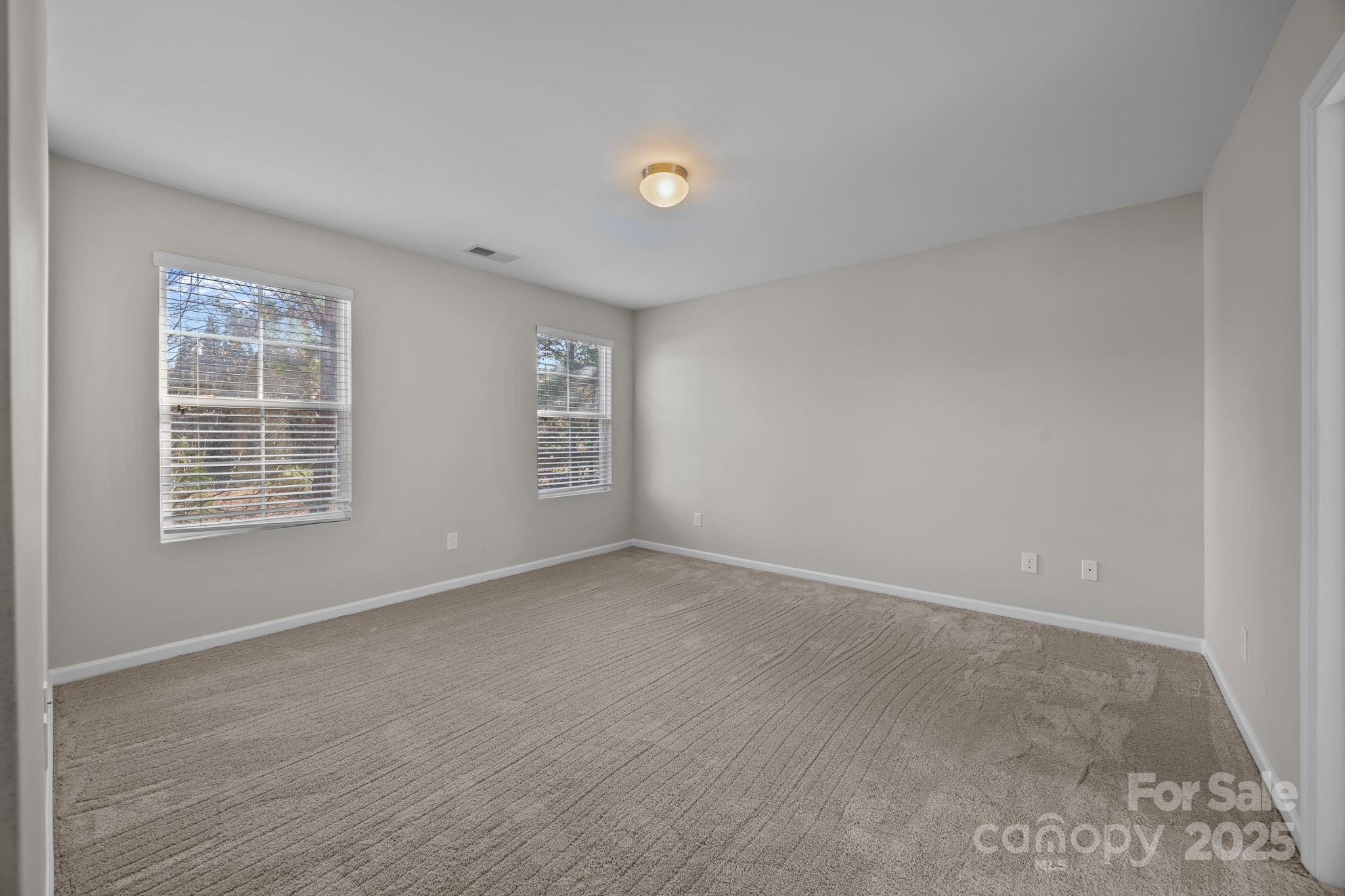 Oakview Commons - Residential