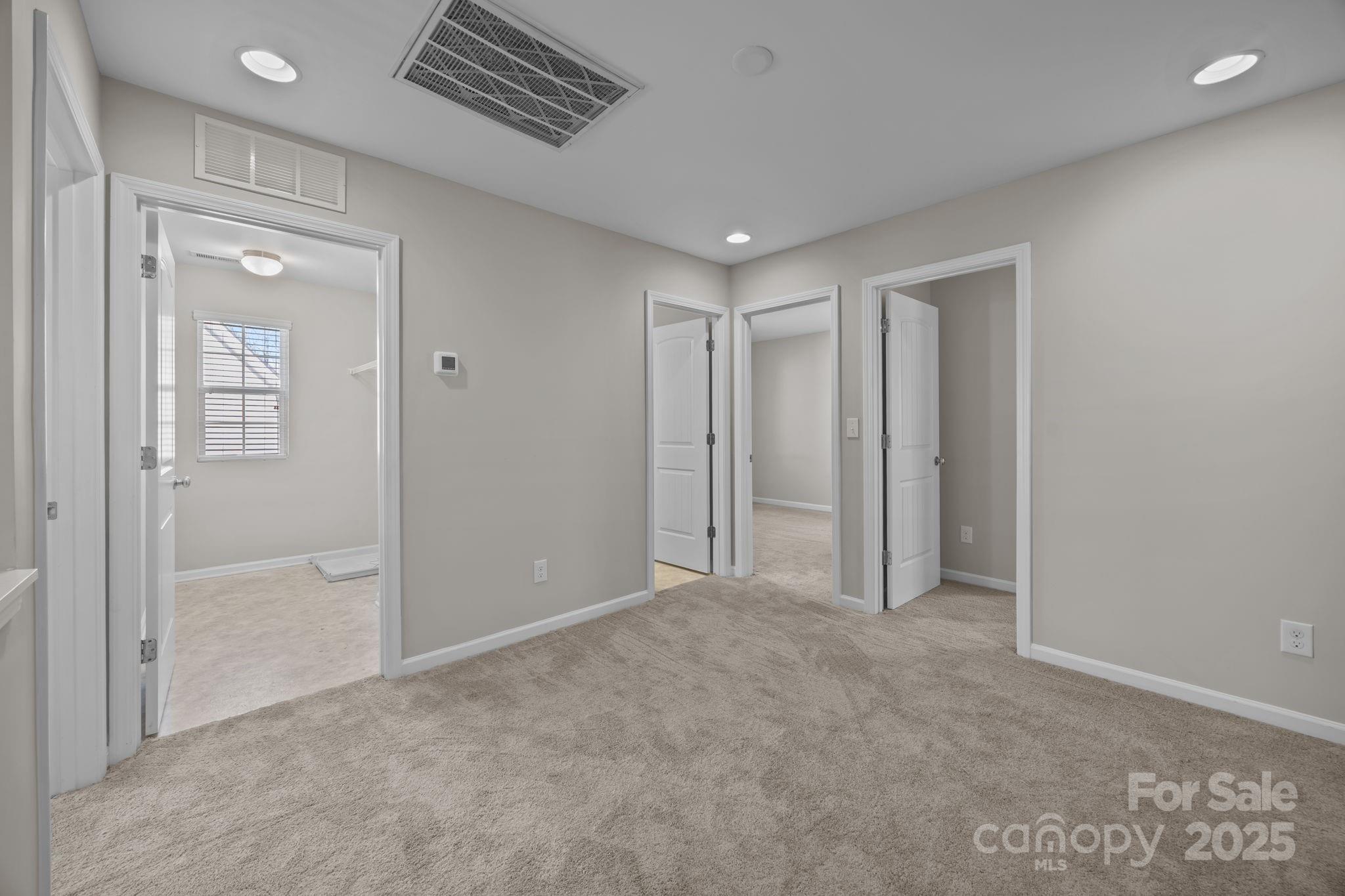 Oakview Commons - Residential