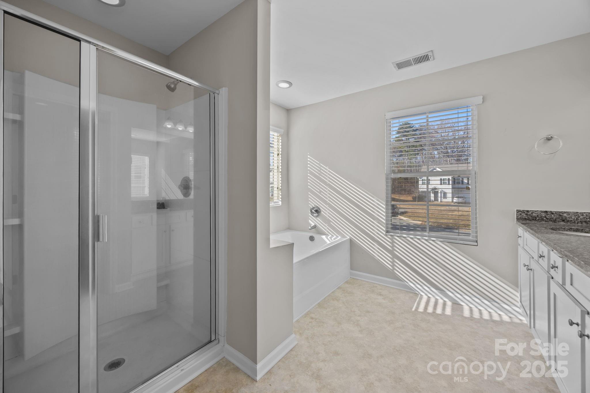 Oakview Commons - Residential