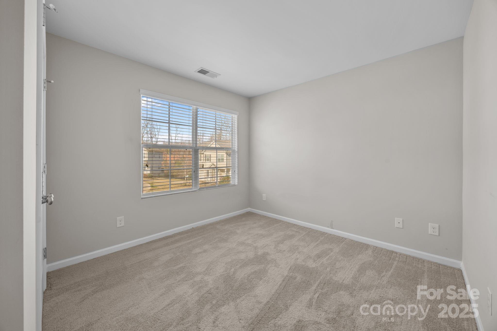 Oakview Commons - Residential