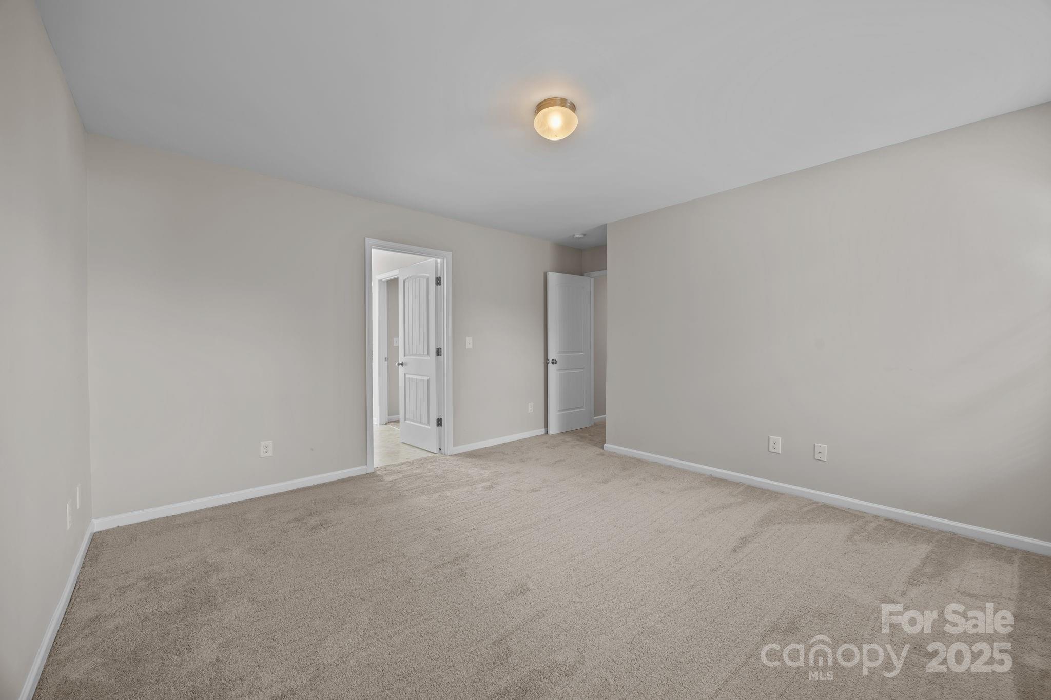 Oakview Commons - Residential