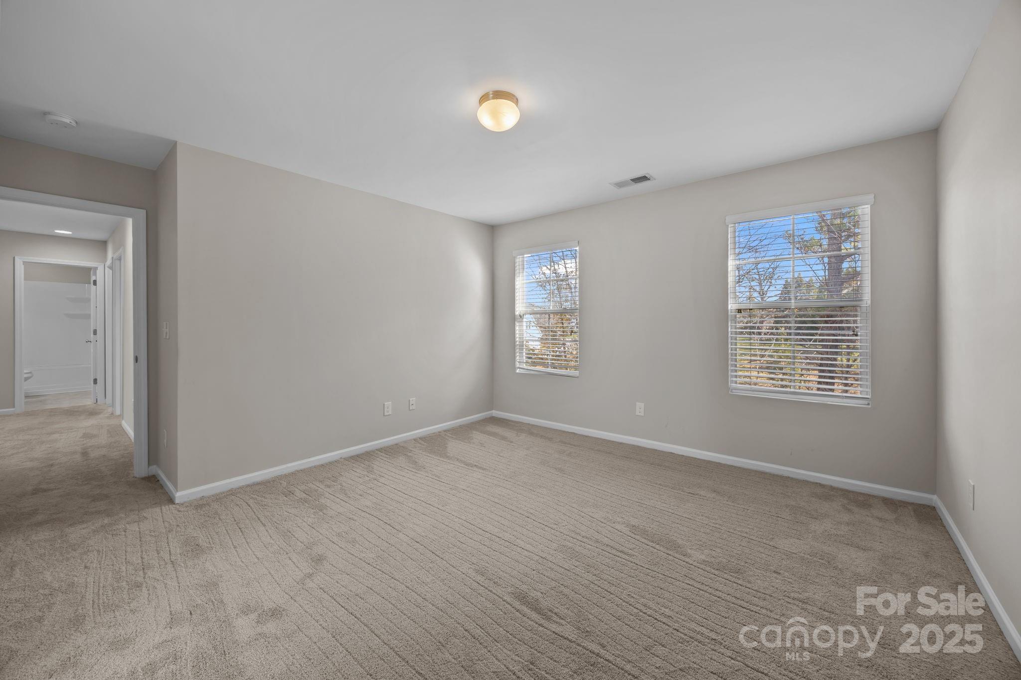 Oakview Commons - Residential