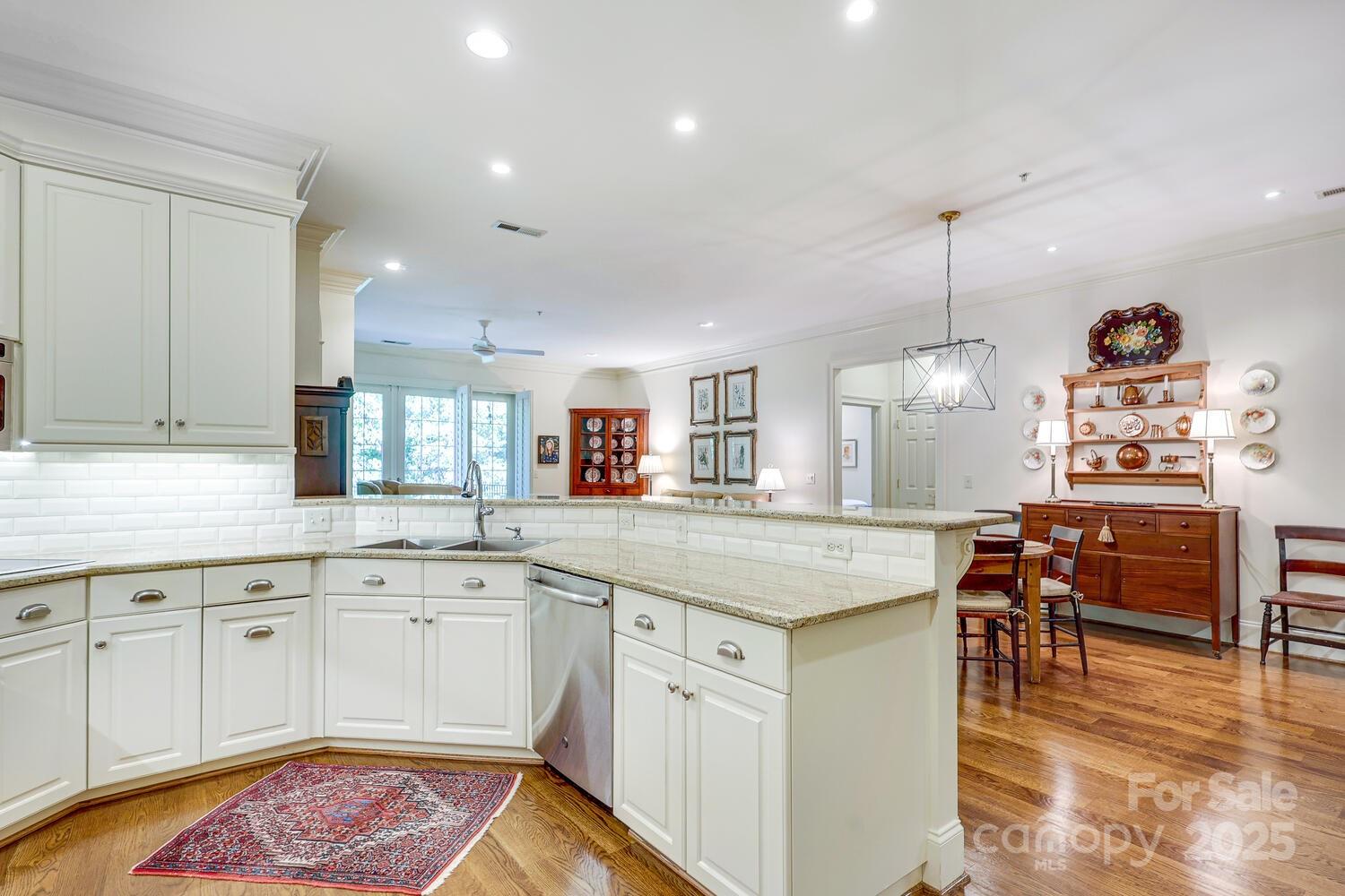 Myers Park - Residential