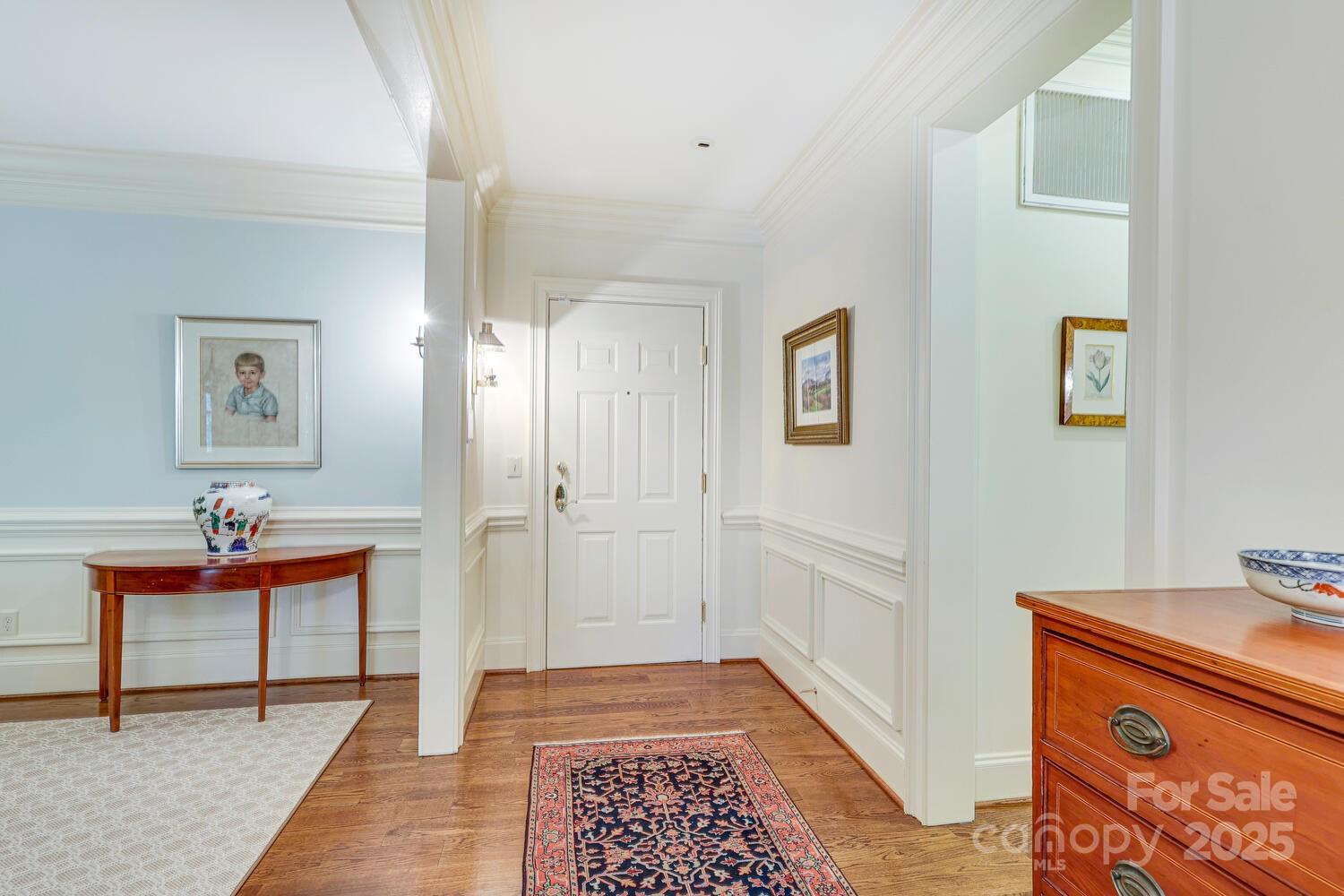 956 Queens Road 956