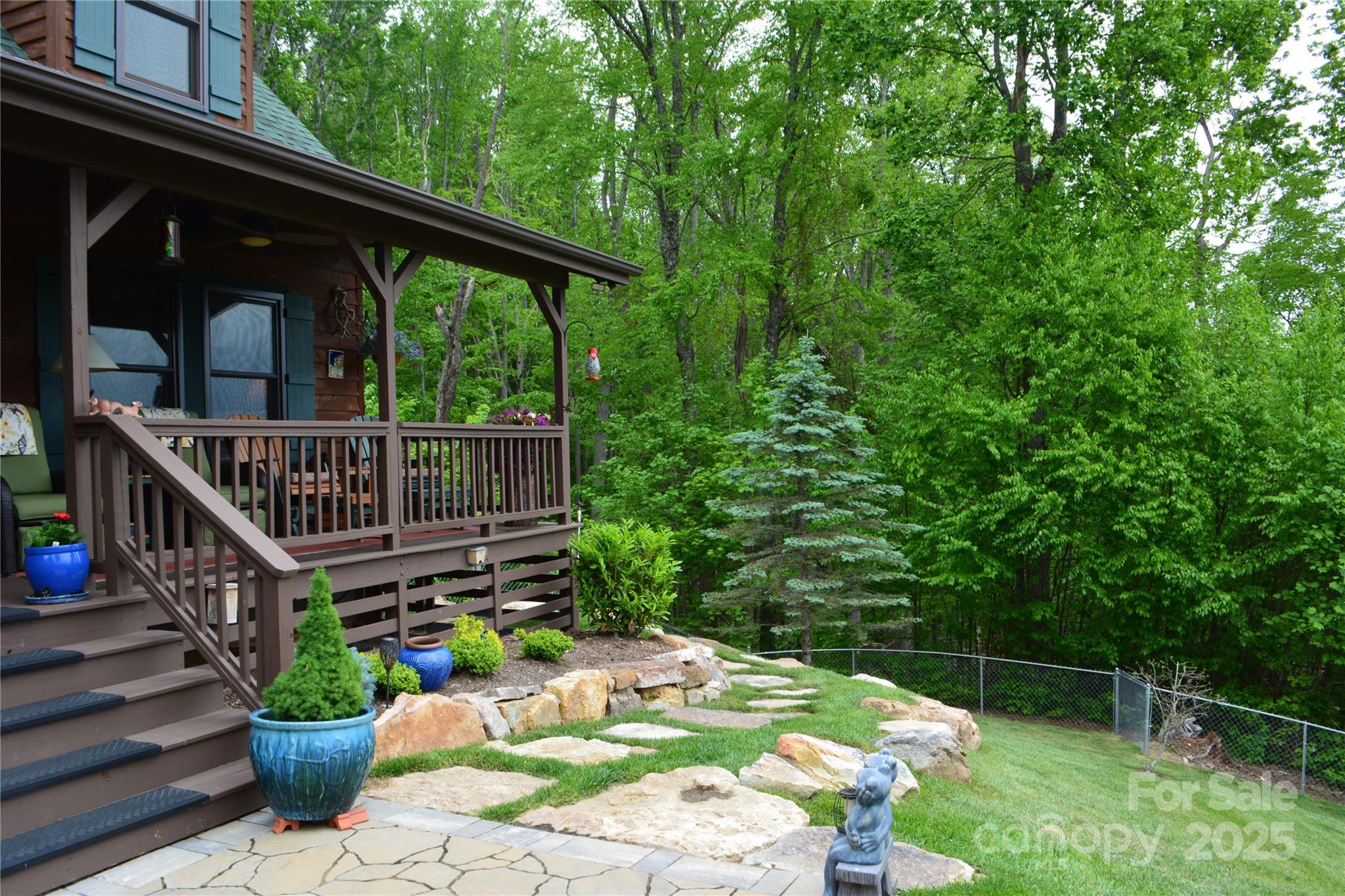 394 Hummingbird Lane