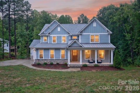 Photo of 6601 Harbor Oaks Drive, Denver, NC 28037 (MLS # 4426714)