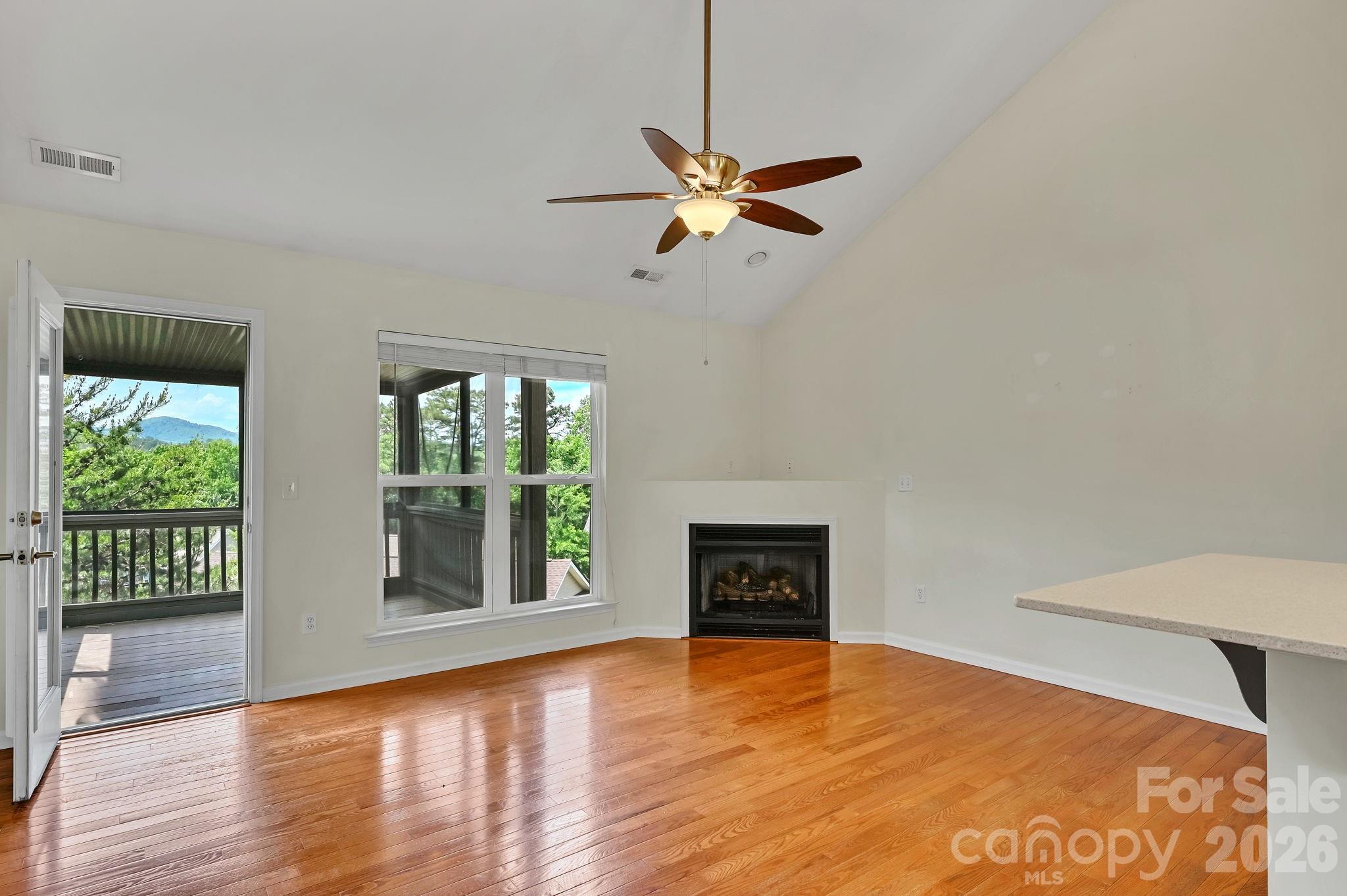 85 Rotunda Circle