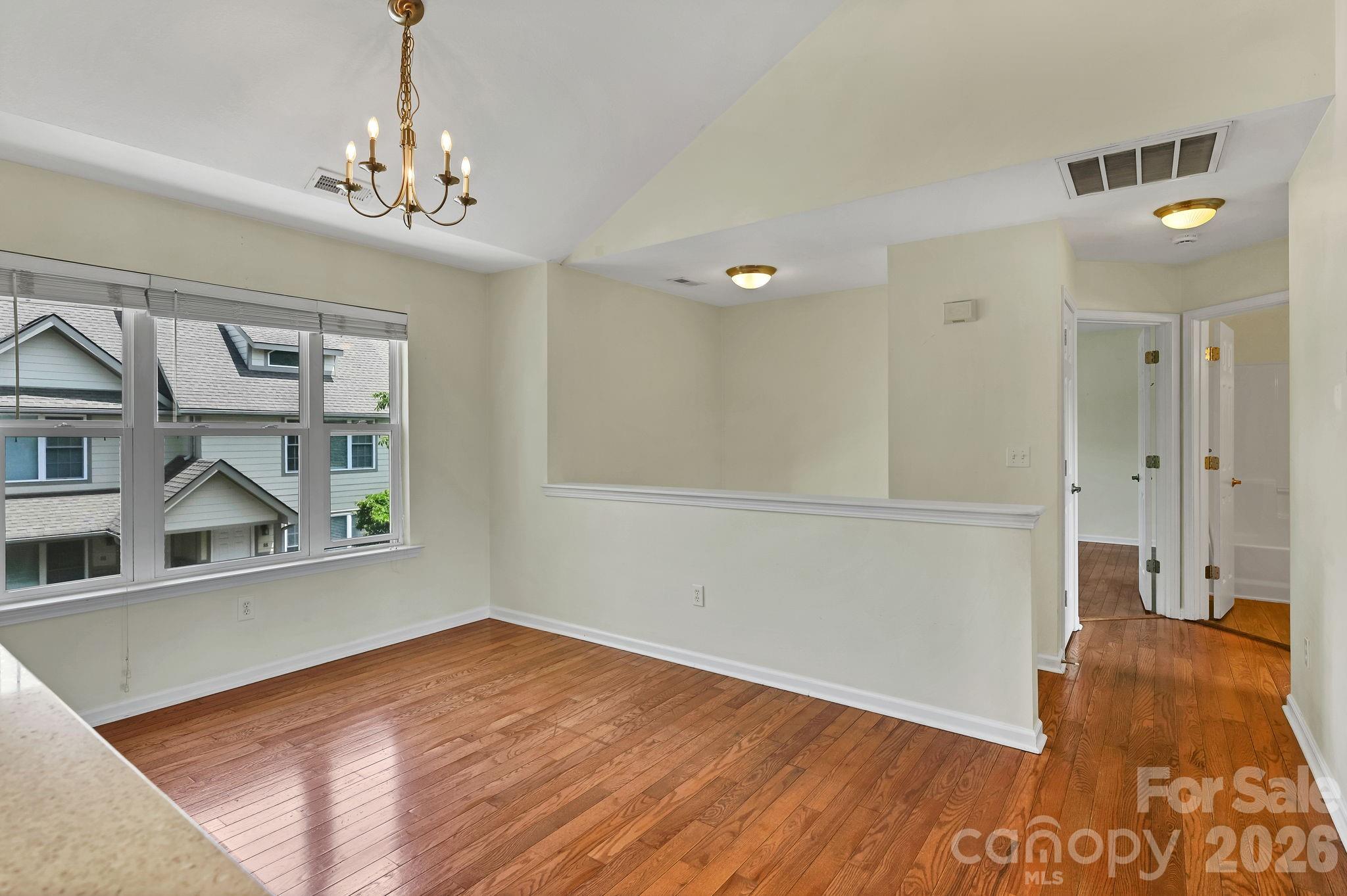 85 Rotunda Circle