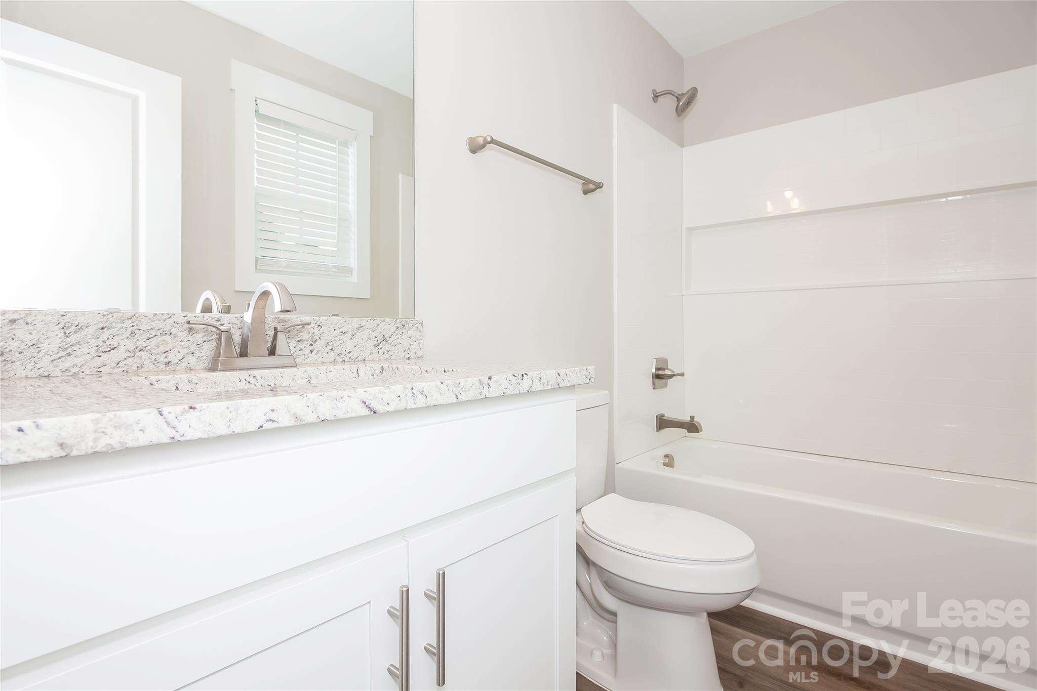 Groves Thread Company - Residential Lease