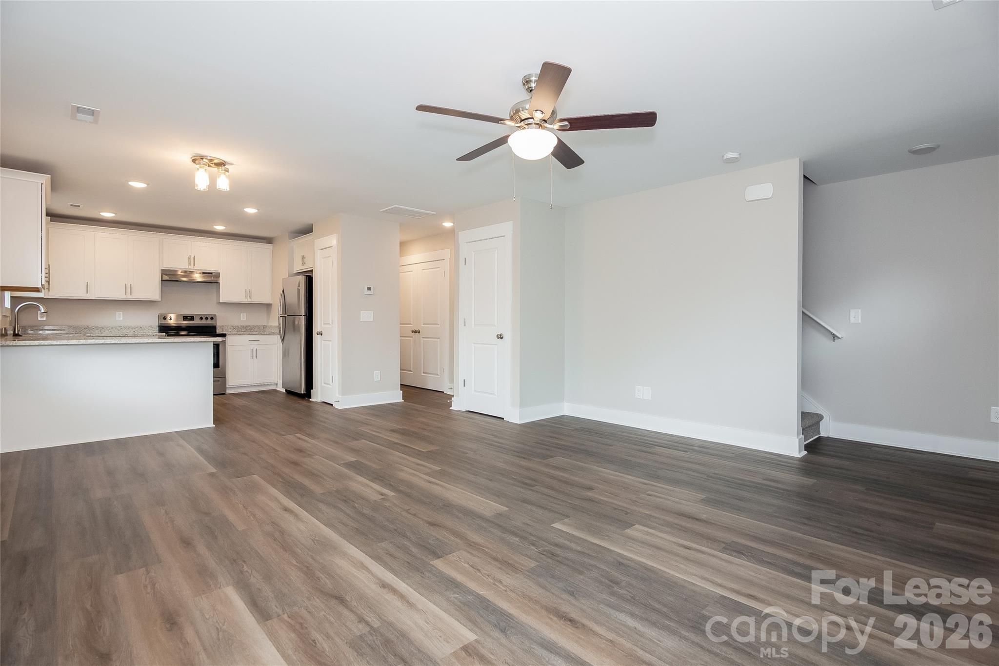 Groves Thread Company - Residential Lease