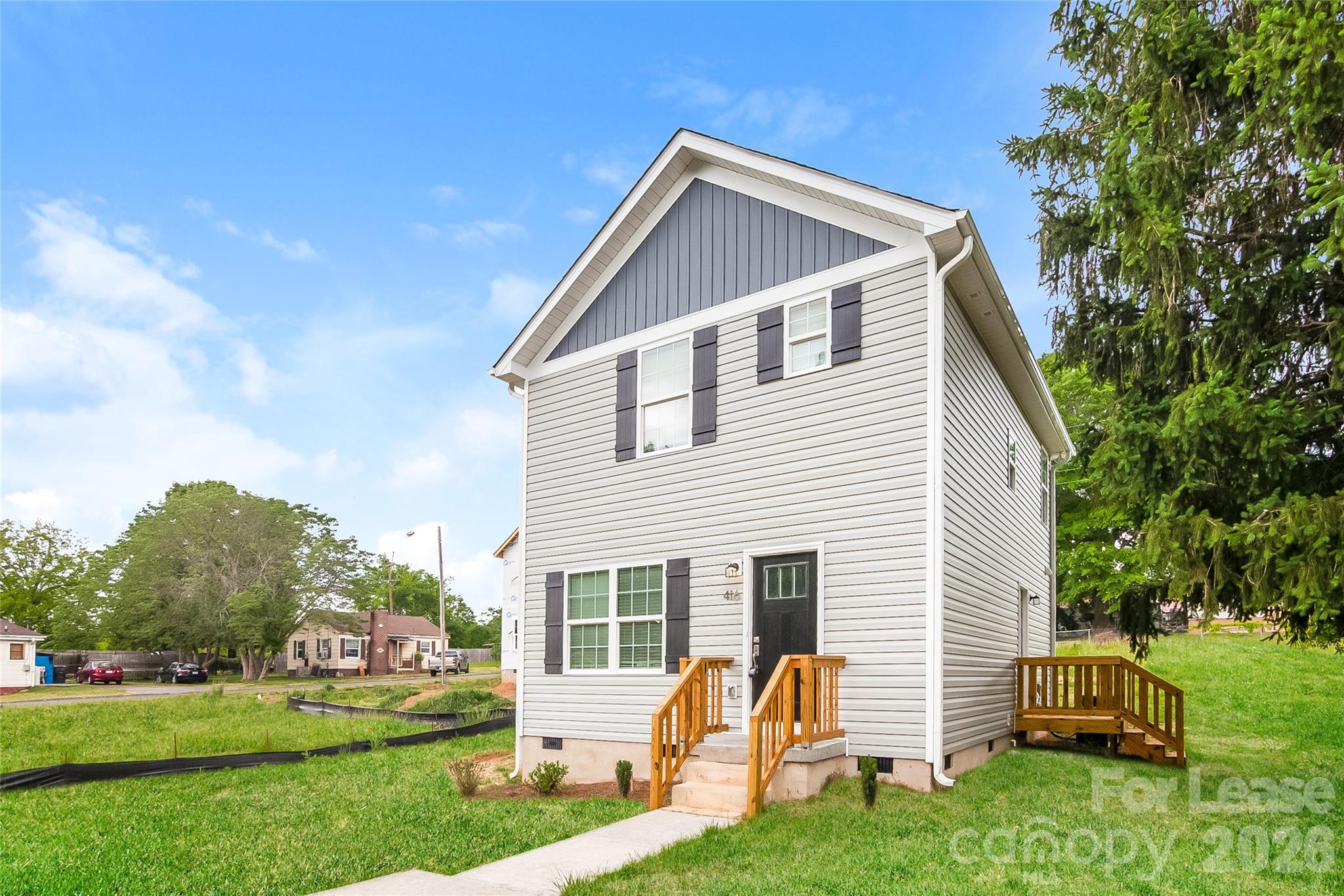 Groves Thread Company - Residential Lease