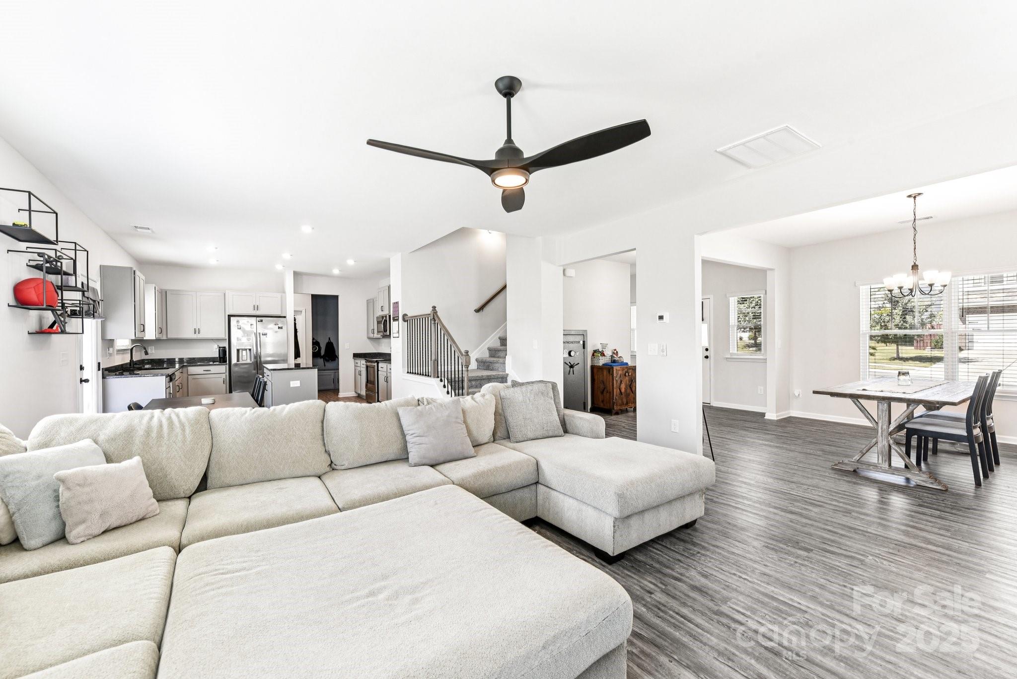 410 Buford Way