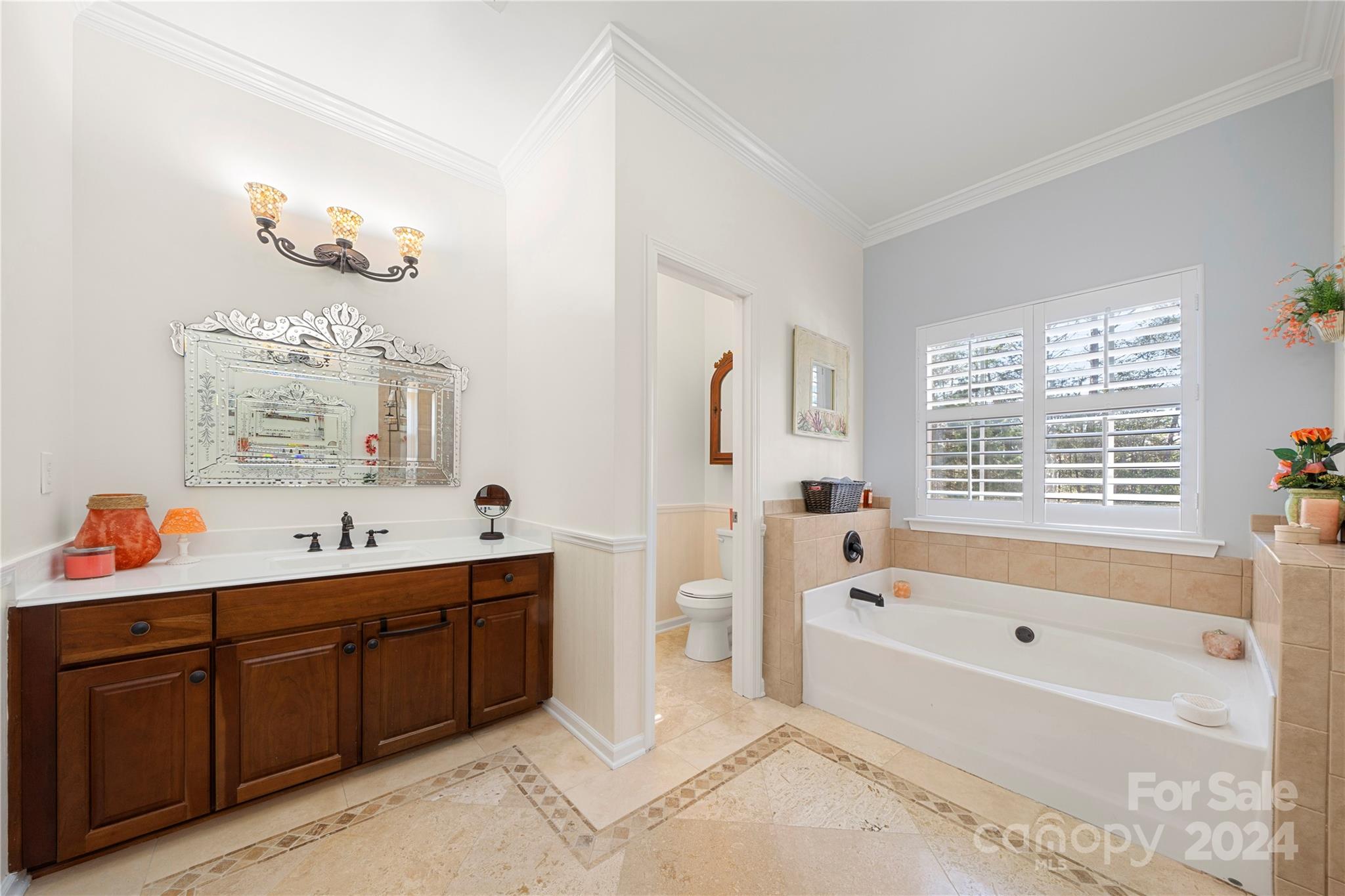 Lynnwood Farms - Residential