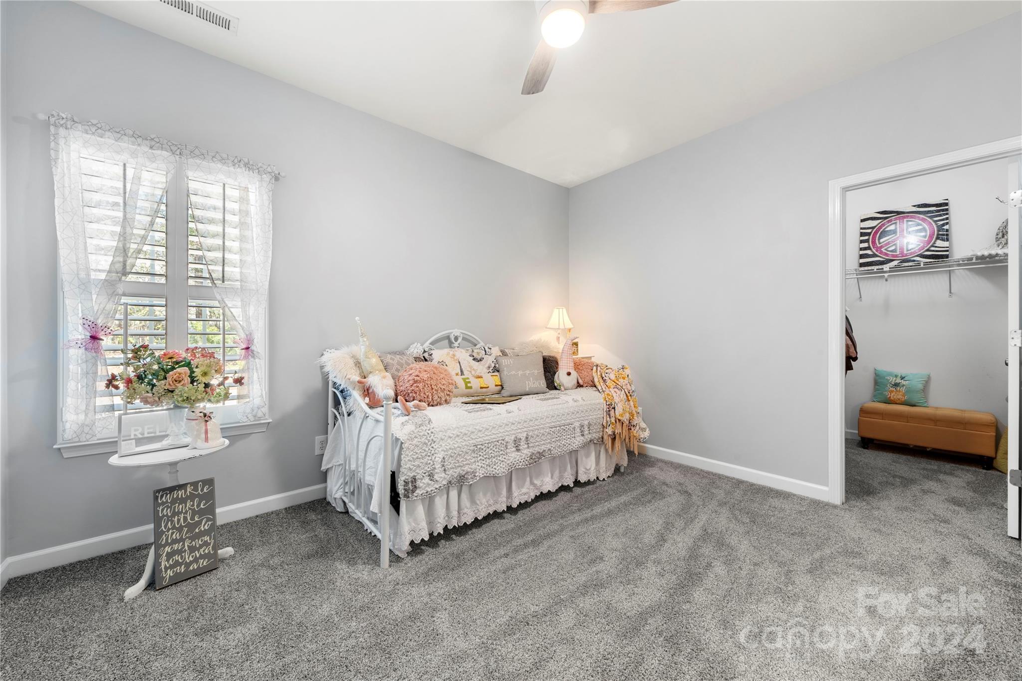 Lynnwood Farms - Residential