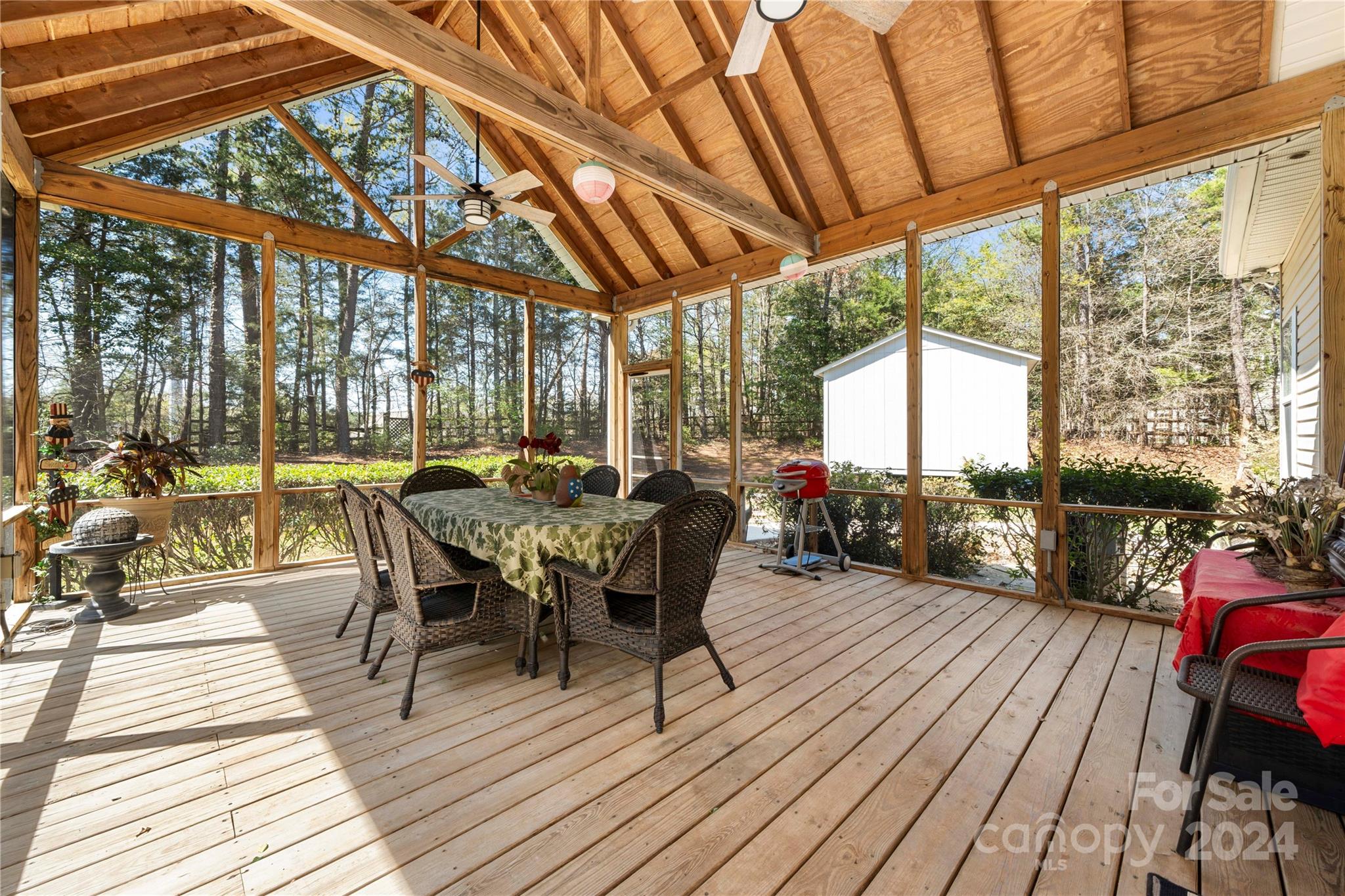 Lynnwood Farms - Residential