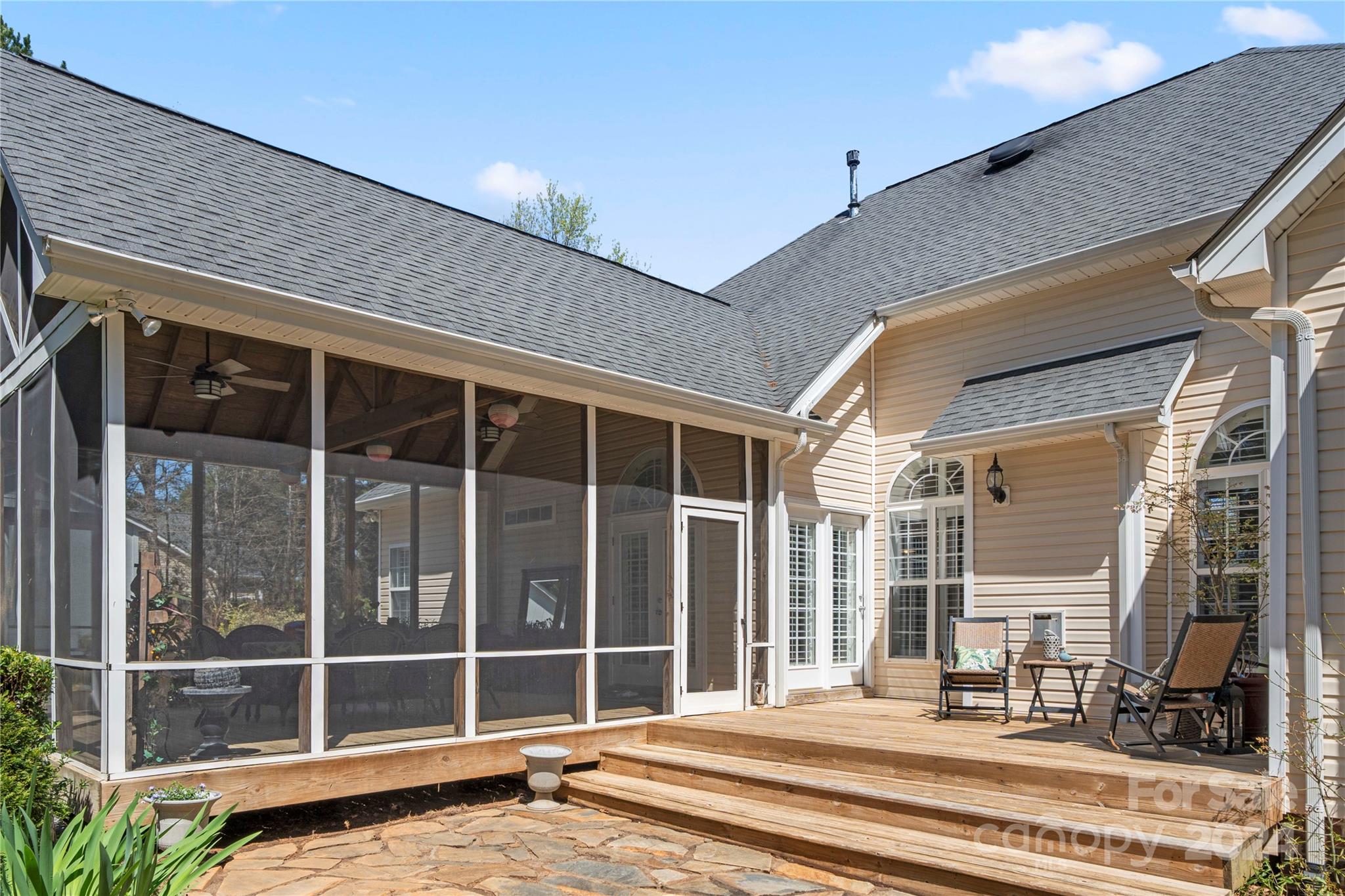 Lynnwood Farms - Residential