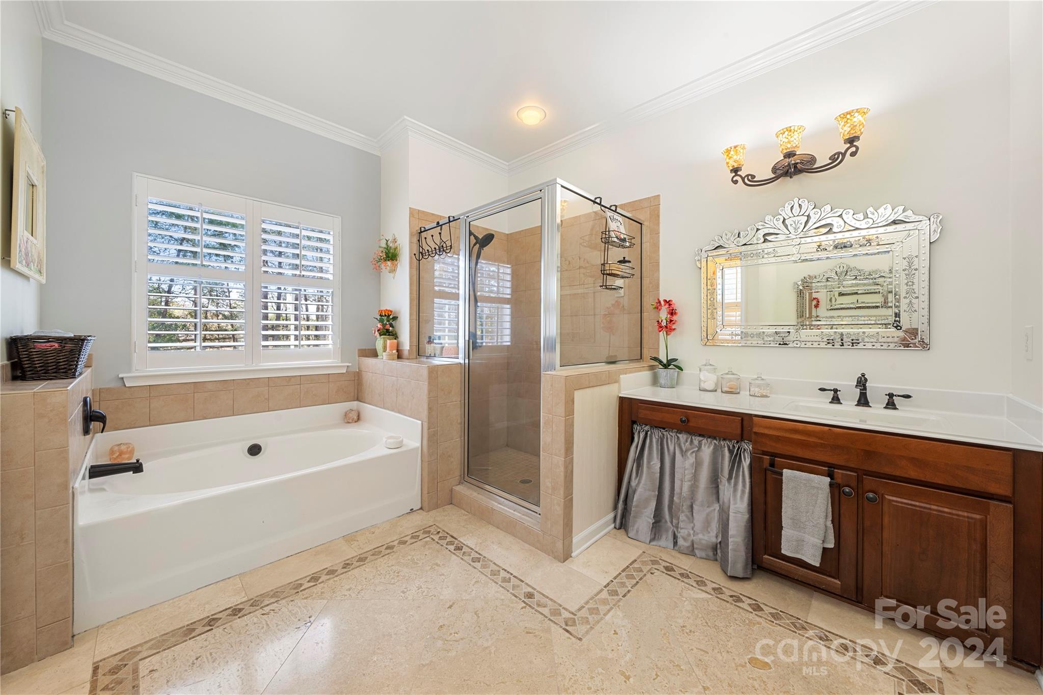 Lynnwood Farms - Residential