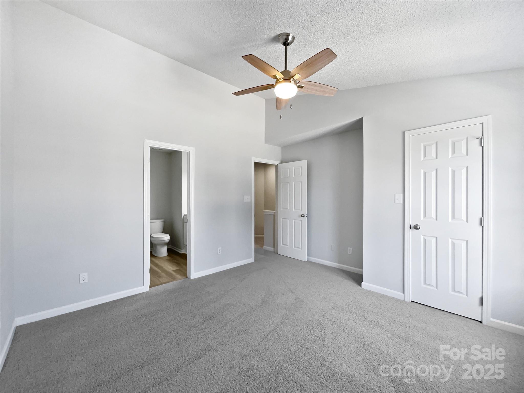 Towne Meadows - Residential