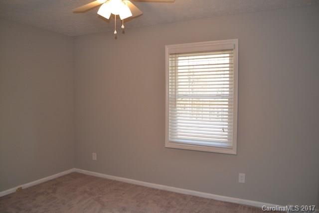 Hickory Hills - Residential