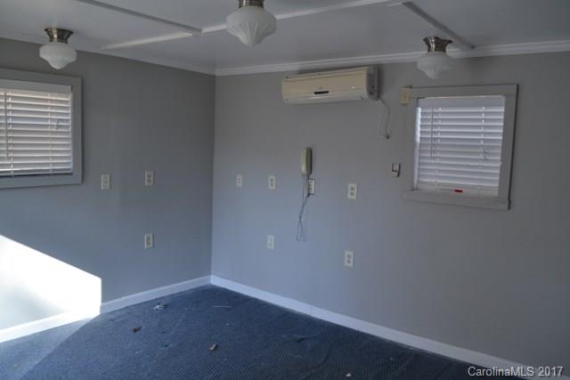 Hickory Hills - Residential