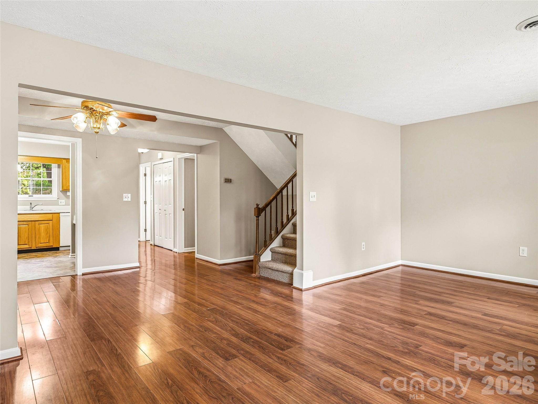 Kensington Court - Residential