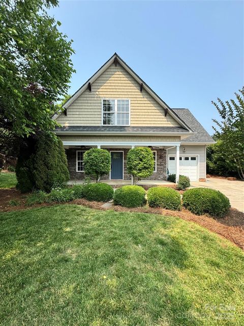 7101 Weavers Run Cramerton NC 28032