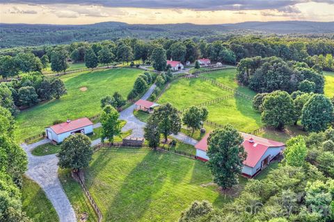 Photo of 172 Tuckertown Road, New London, NC 28127 (MLS # 4387171)