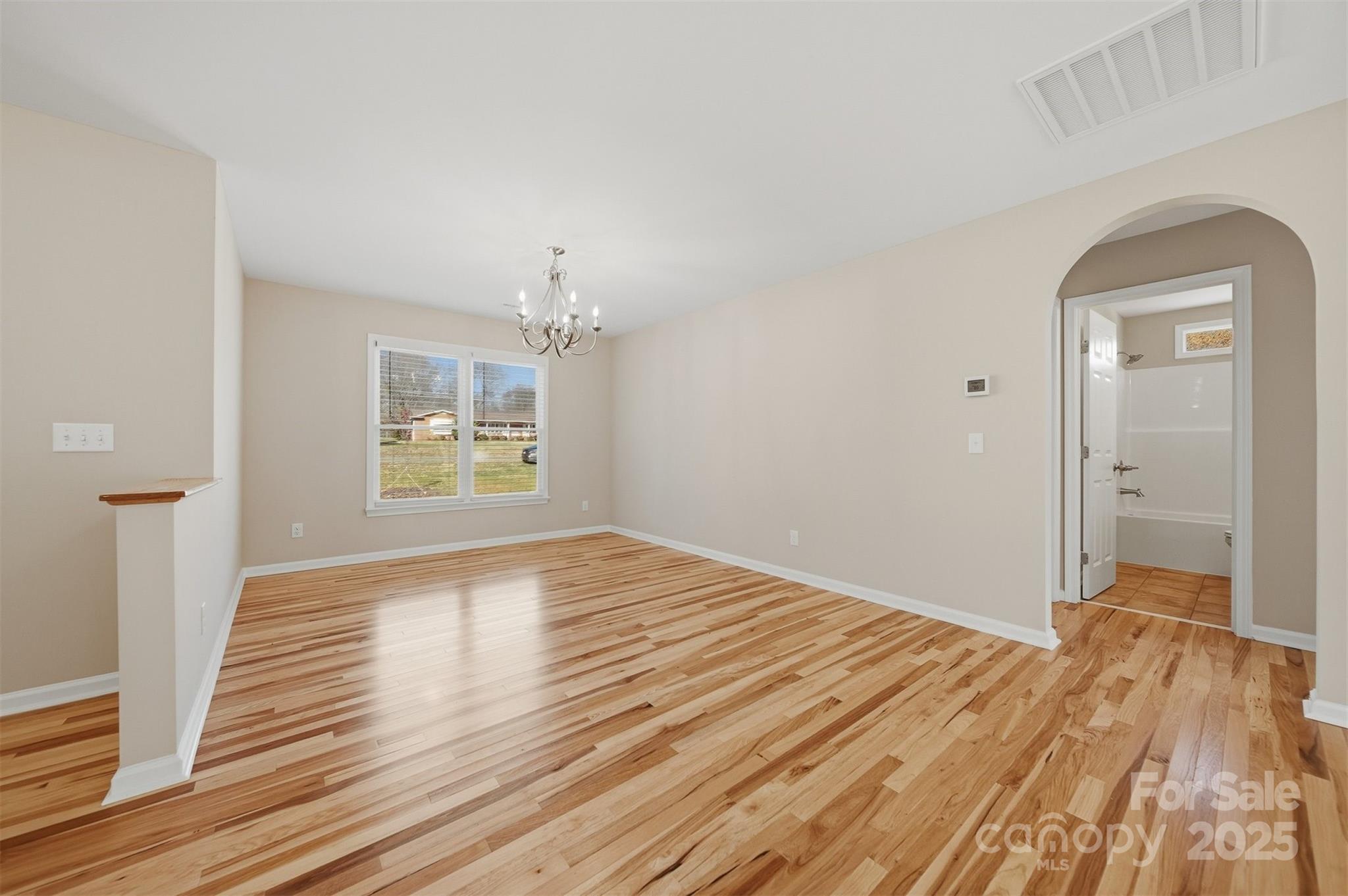 2707 Sandy Ford Road