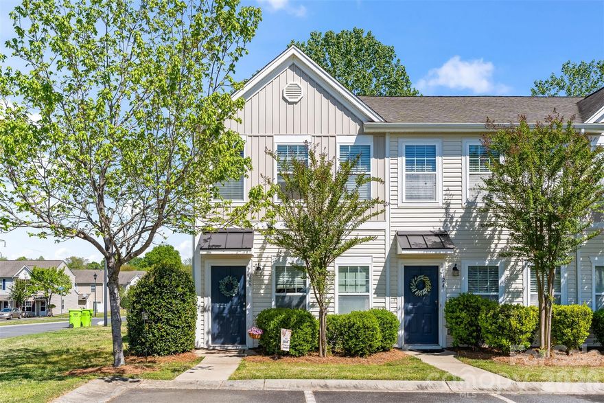 Beautiful end-unit townhome featuring 2 bedrooms and 2.5 baths in a convenient location with award-winning Fort Mill schools and desirable county taxes. This home offers granite countertops, a pantry, and all appliances convey, including the washer, dryer, and refrigerator. Enjoy the fenced back patio area, perfect for relaxing or entertaining. A wonderful opportunity for low-maintenance living in a highly sought-after area.