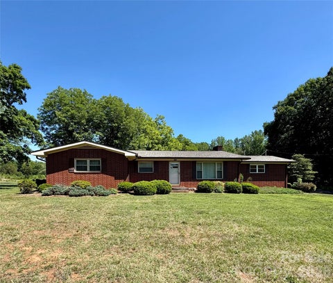 Photo of 404 E Lyerly Street, Salisbury, NC 28146 (MLS # 4388736)