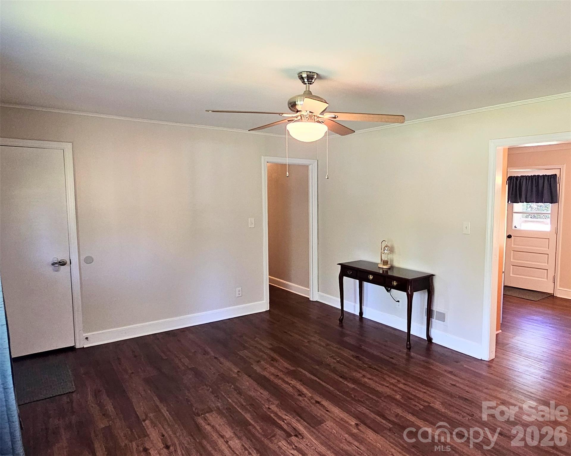 Dutchman Heights - Residential