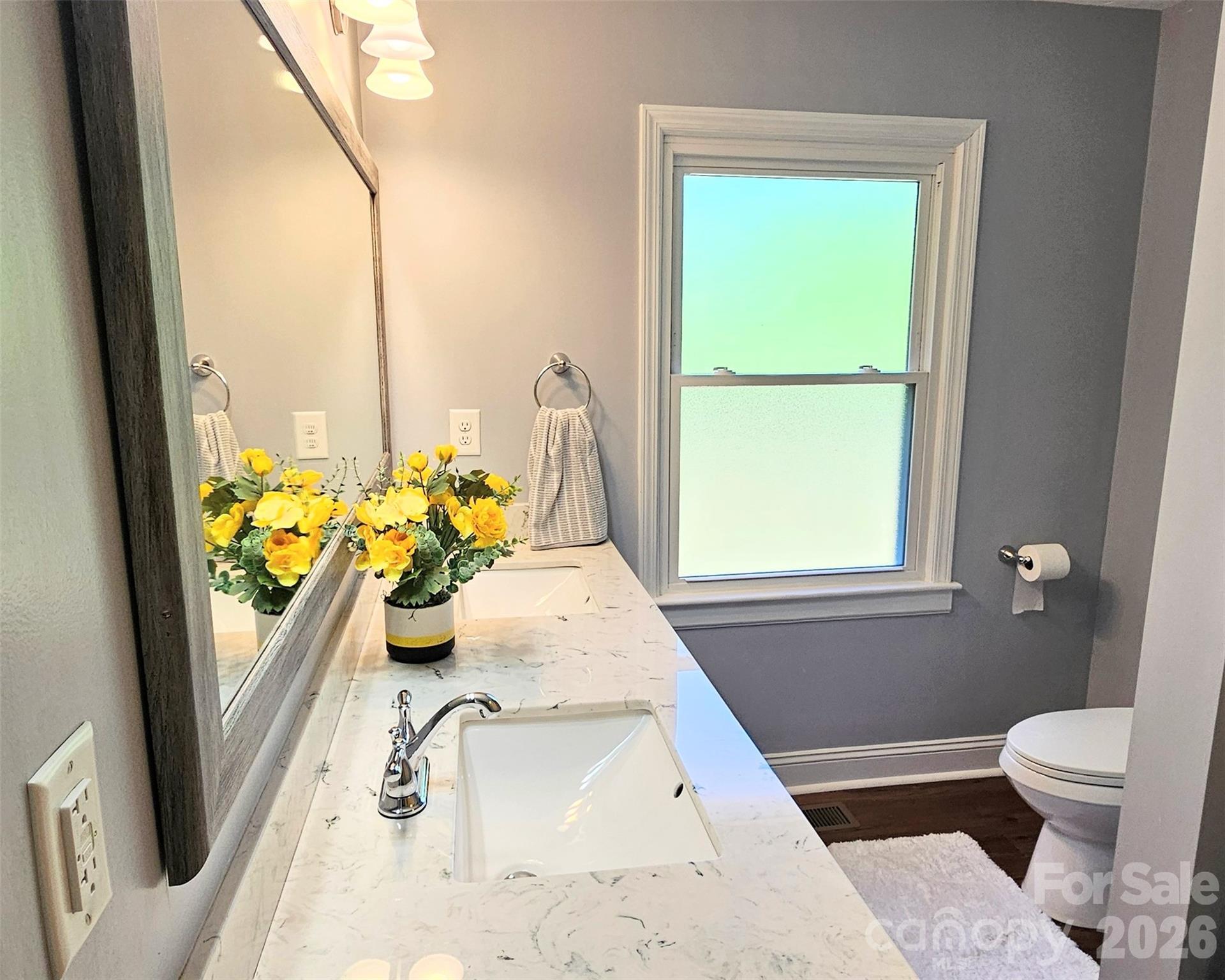 Dutchman Heights - Residential