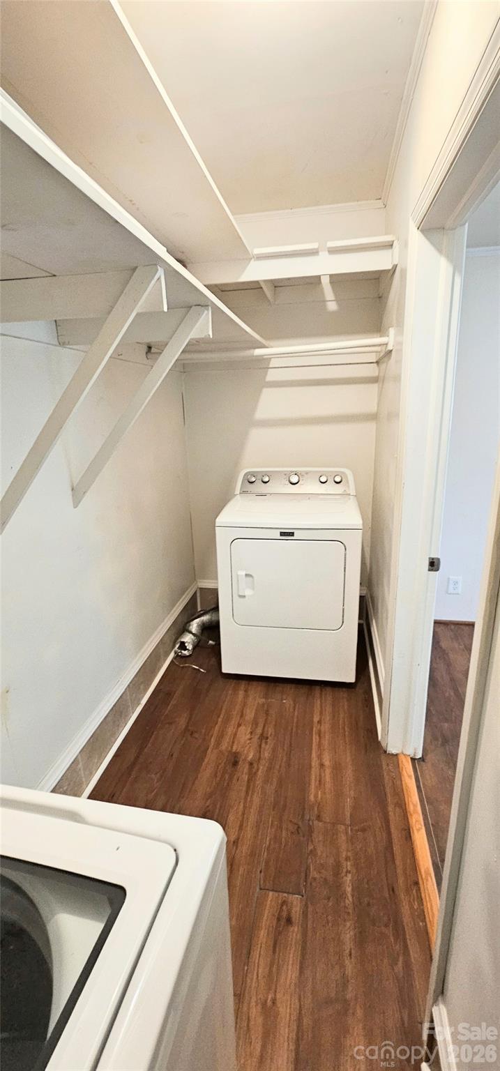 Dutchman Heights - Residential