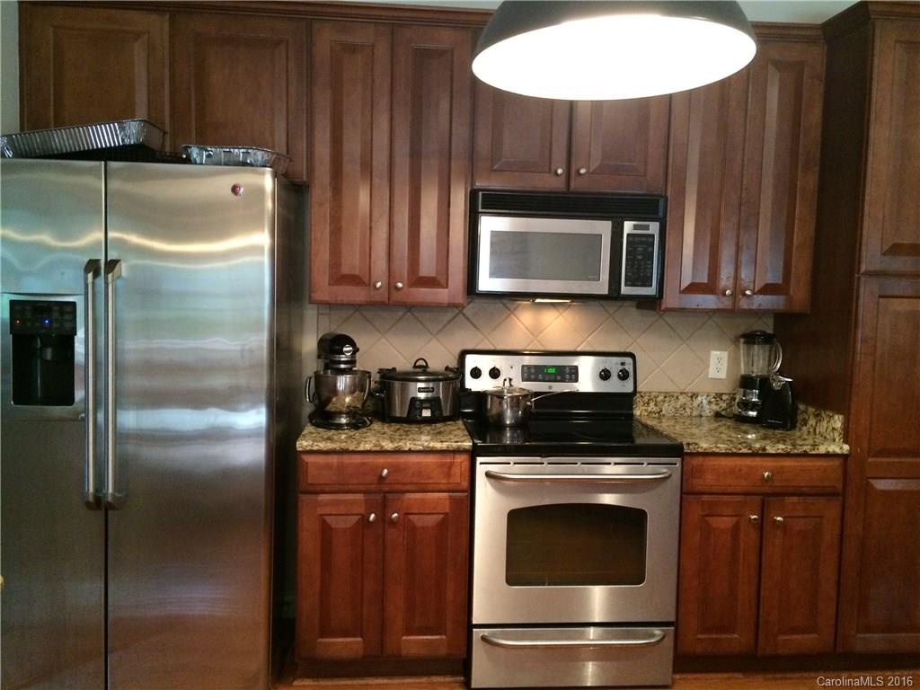 Mill Creek Falls - Residential Lease