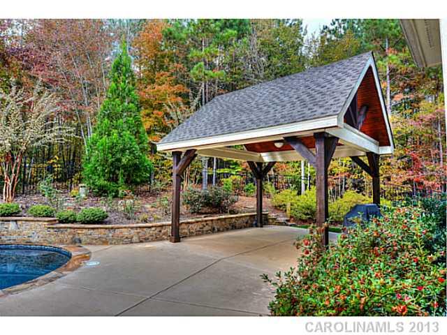 Falls Cove - Residential