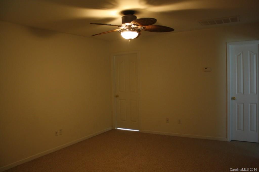 Sandy Pointe - Residential